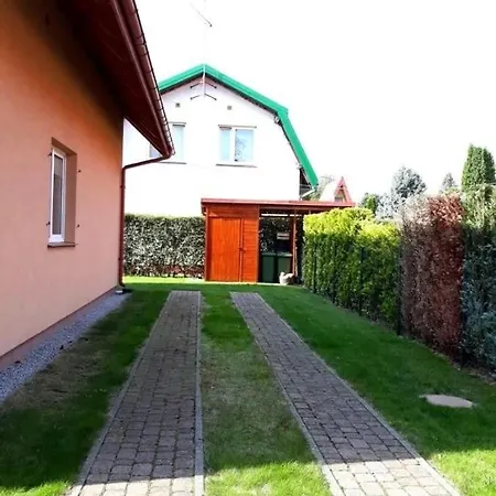 Domki Letniskowe Duet Rowy Nyaraló *